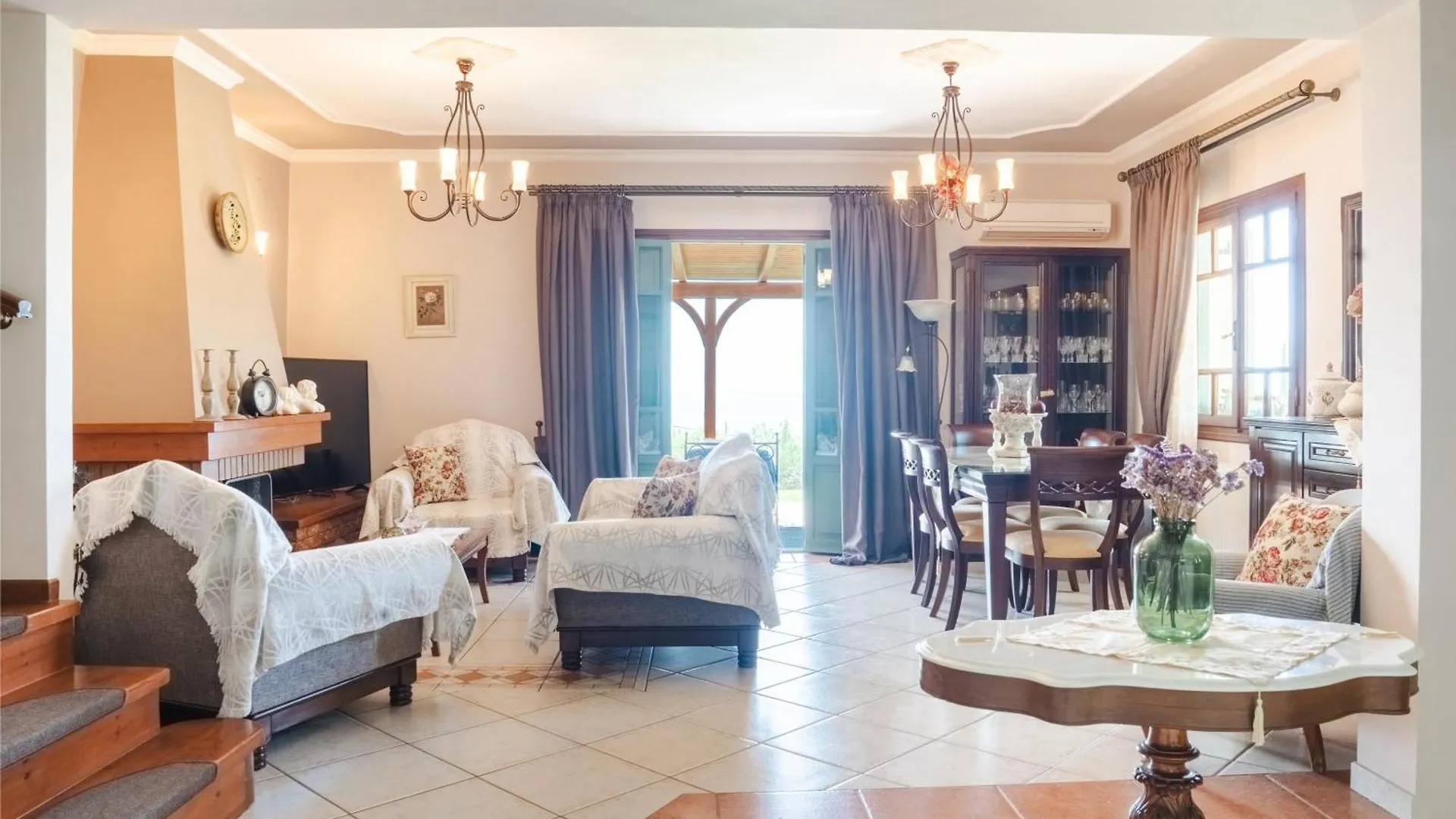Best Kefalonia Villas - Charming 3 Bedroom Villa Gardenia 스파르티아